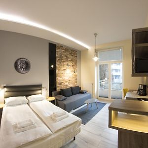 Yourplace M57 Apartments